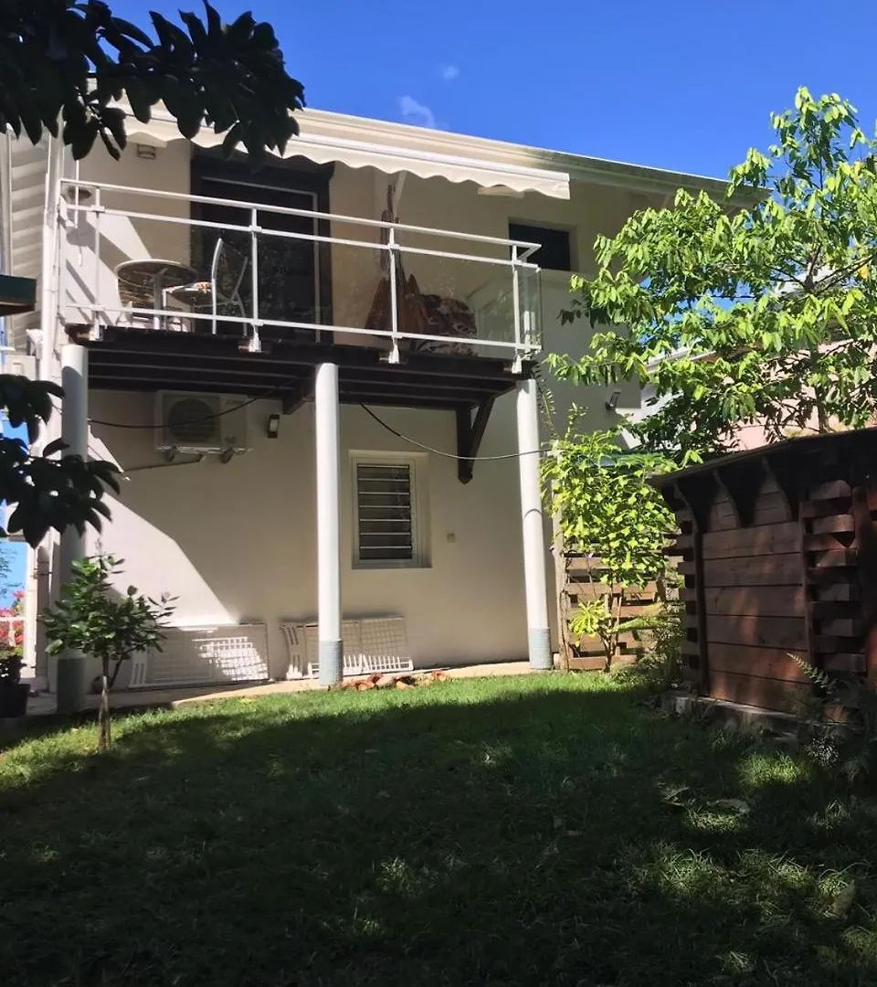 1Er Etage Vue Mer Villa La Mahaudiere A 300M De La Plage De Grande Anse A Pied Deshaies